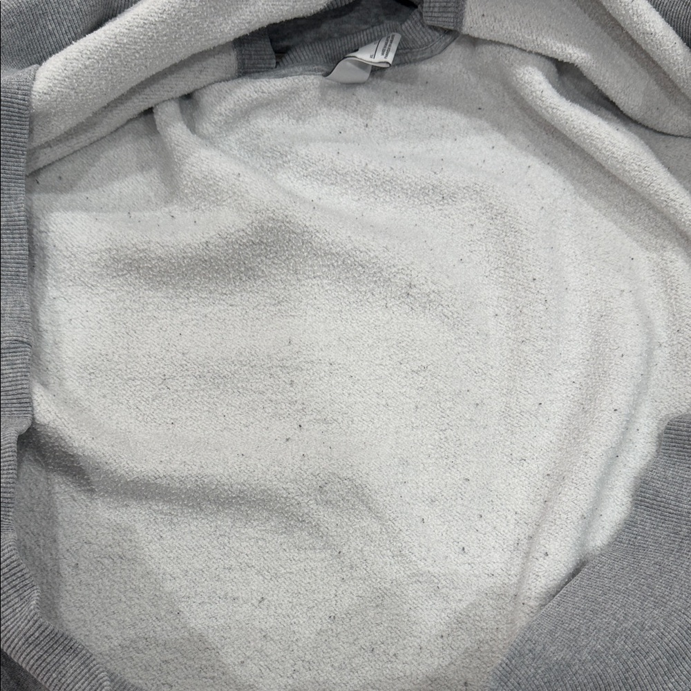 Nike Women's Classic Gray Crew Neck cropped sweatshirt - Picture 9 of 10